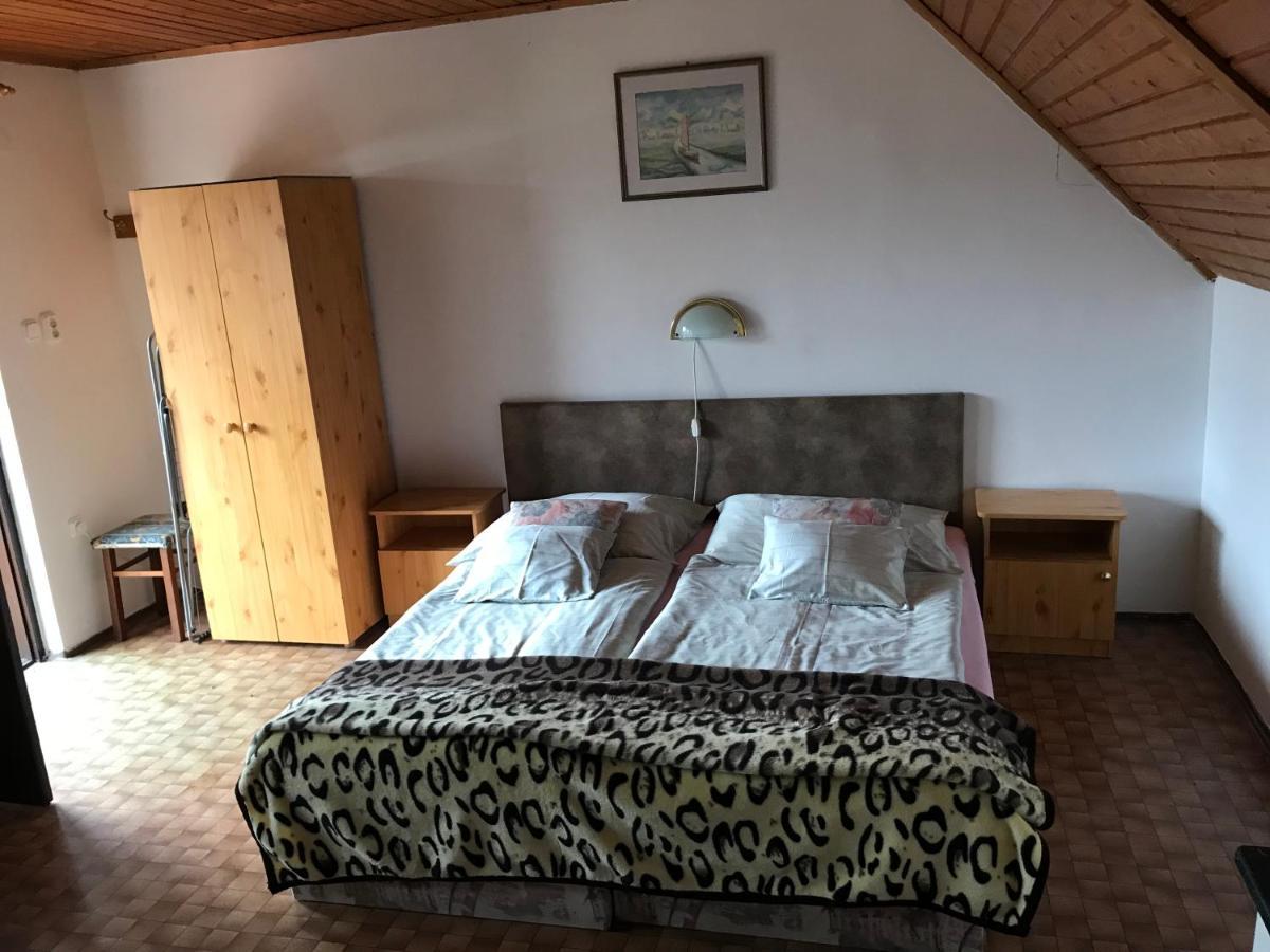 Apartman Berki Margit Хевіз Екстер'єр фото