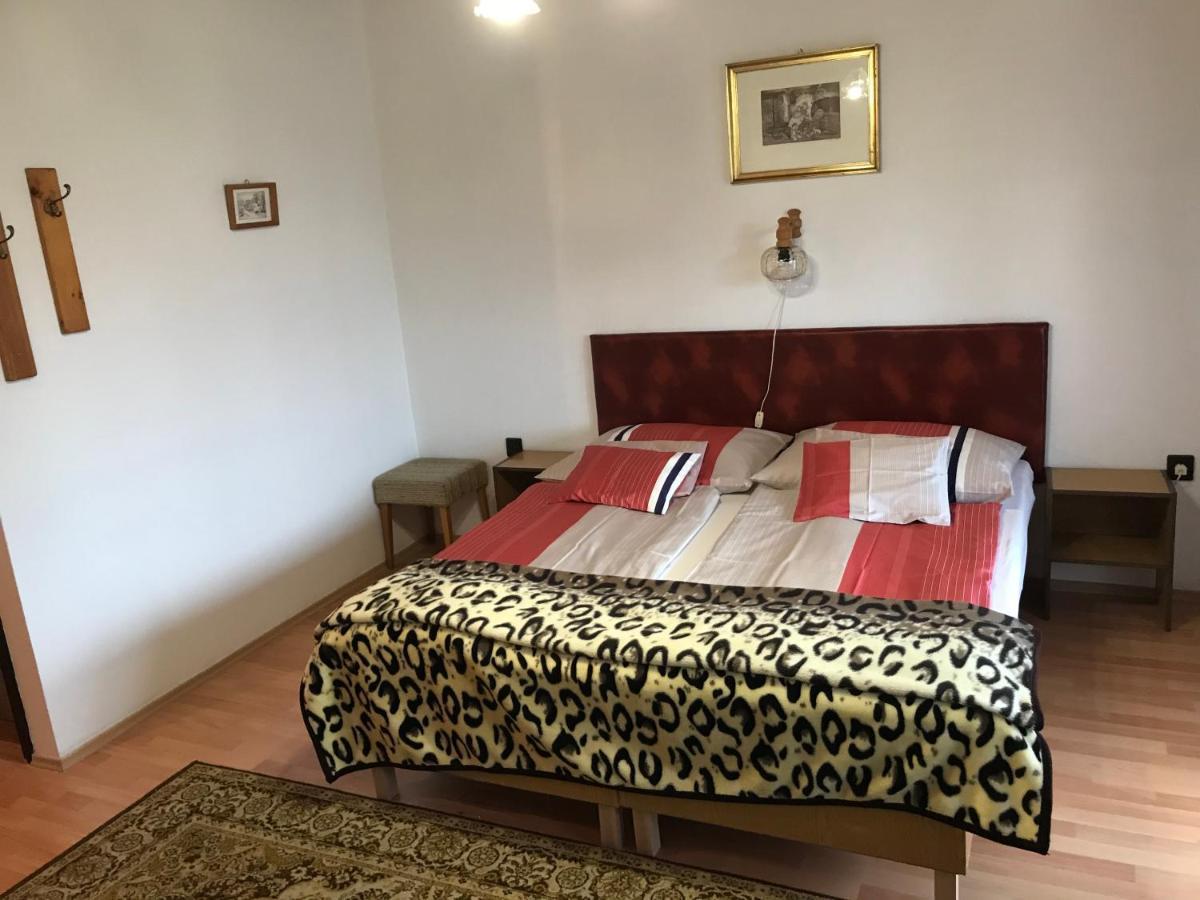 Apartman Berki Margit Хевіз Екстер'єр фото
