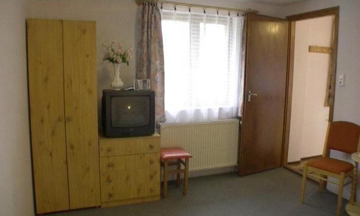 Apartman Berki Margit Хевіз Екстер'єр фото