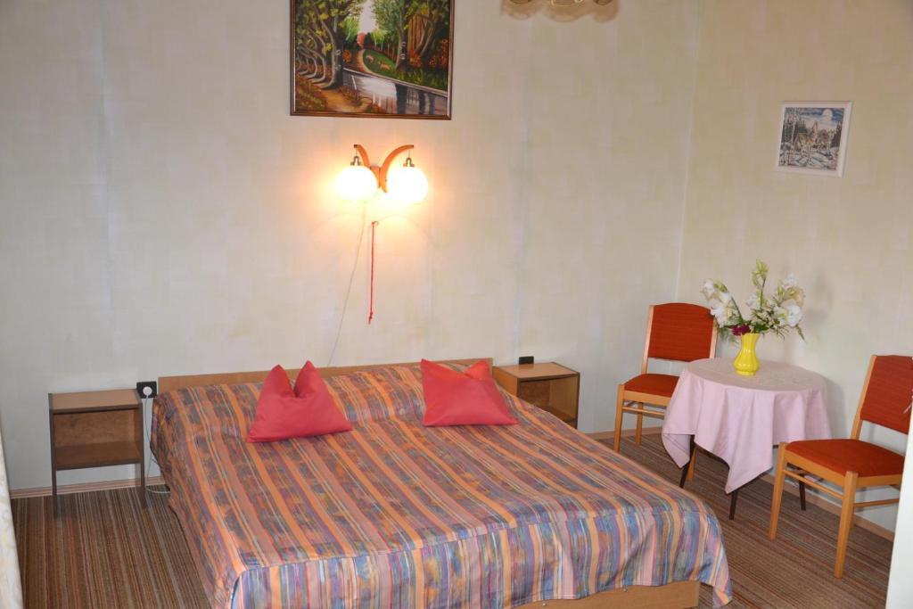 Apartman Berki Margit Хевіз Номер фото